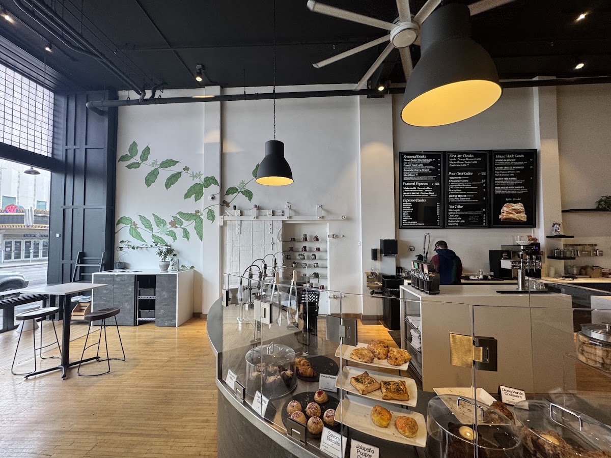 First Avenue Coffee — café photo 4