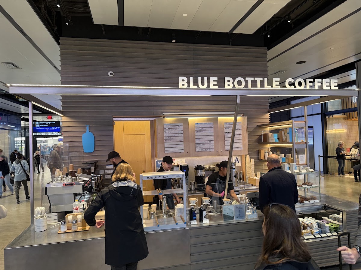 Blue Bottle Coffee NY 10001 — café photo 3
