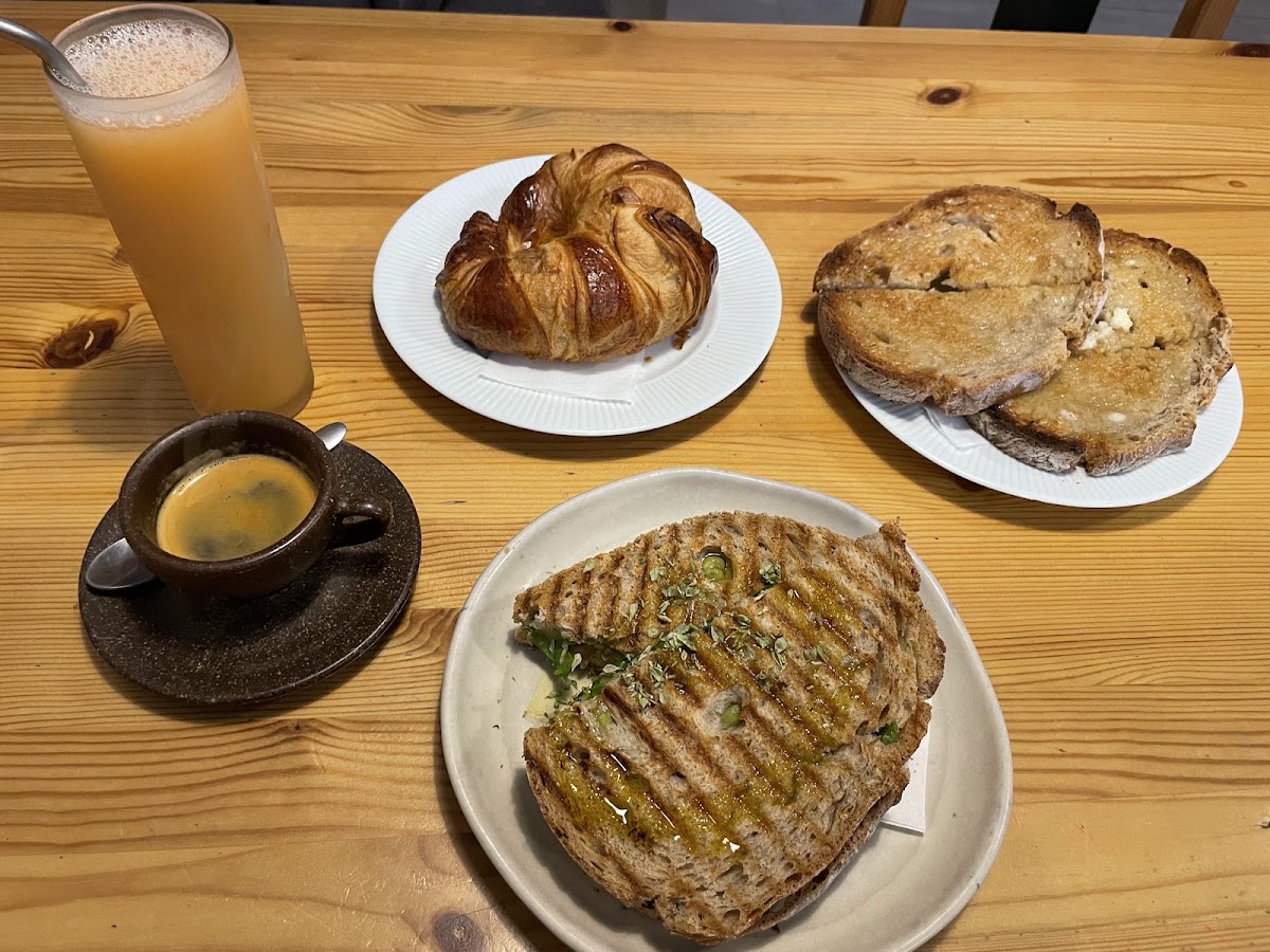 Mesa 325 — café photo 6