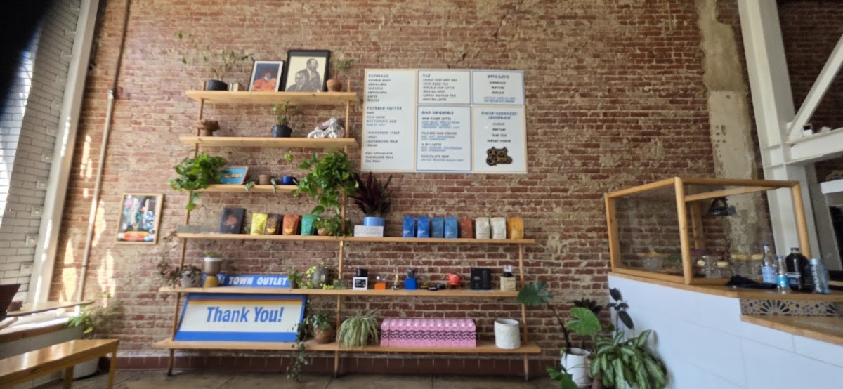 Obet & Del's Coffee — café photo 3