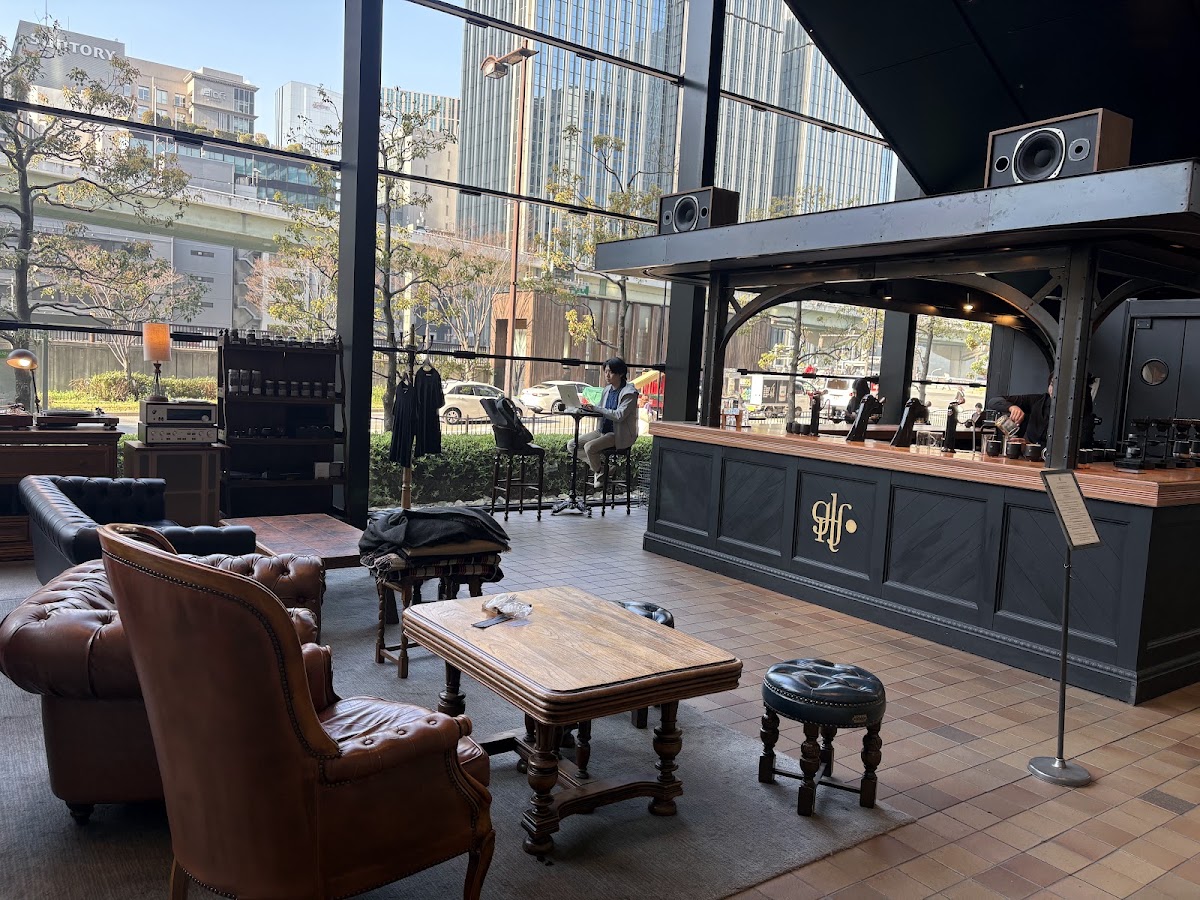 Torch Coffee Osaka — café photo 4