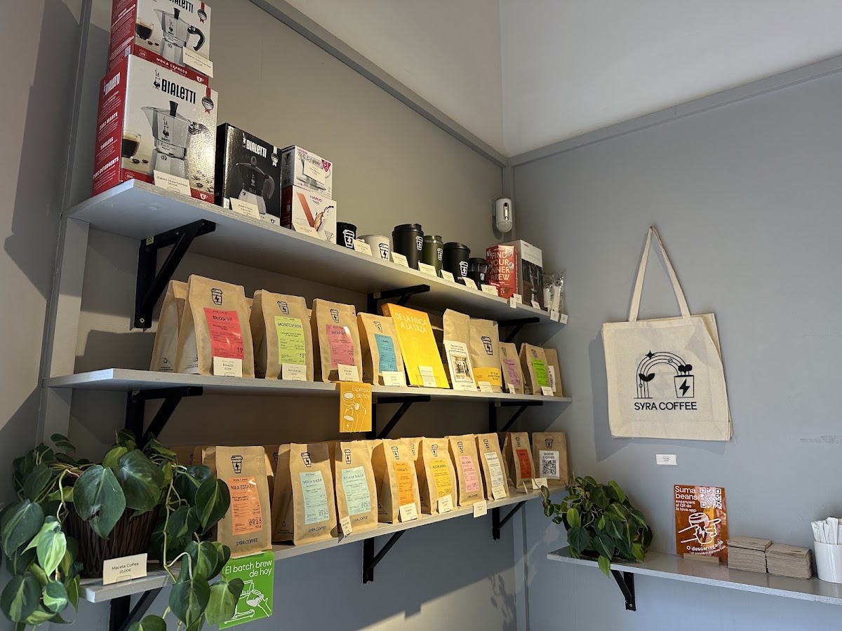 Syra Coffee Sarria — café photo 4