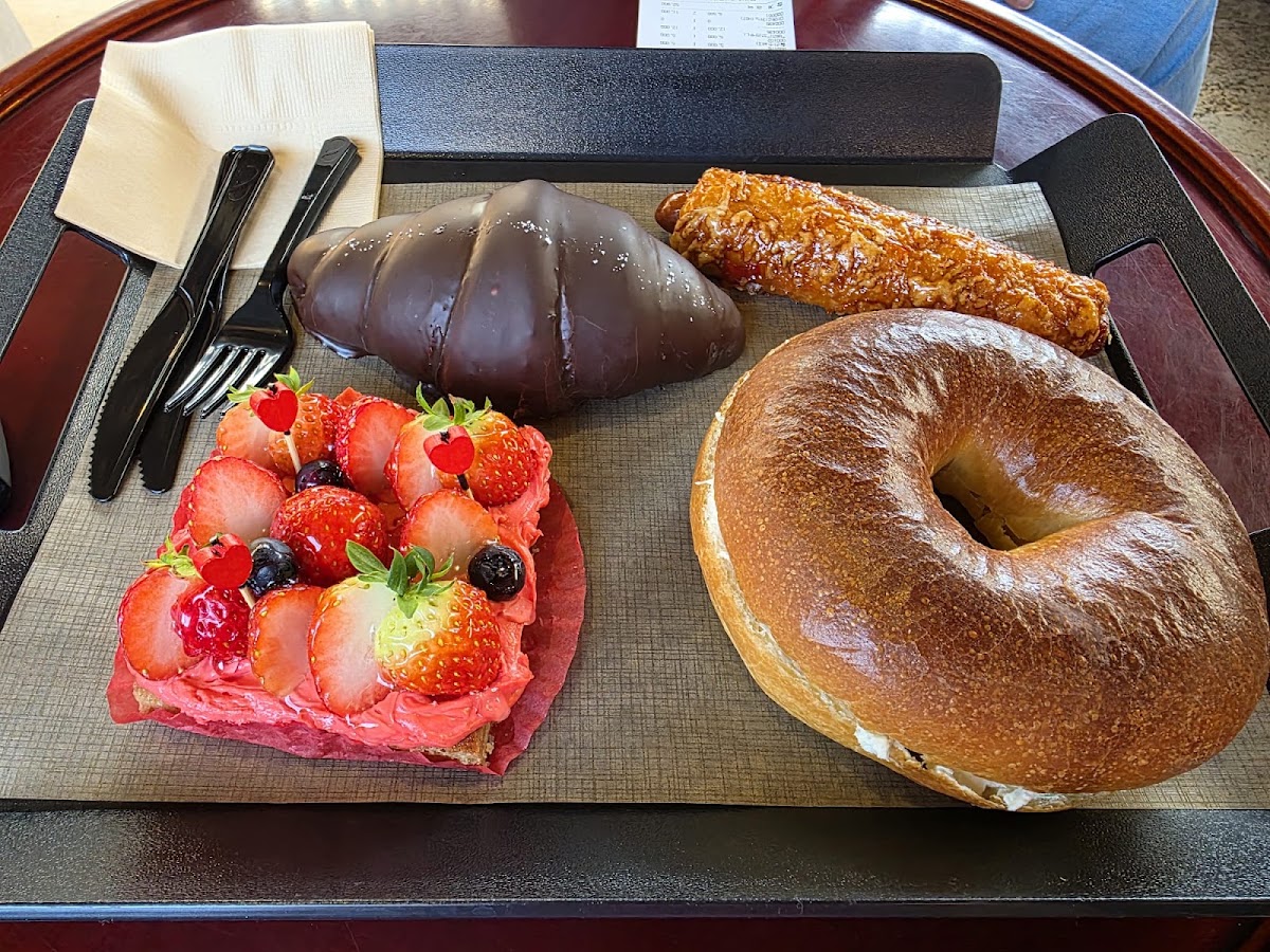 Cafe Onion Anguk — café photo 3