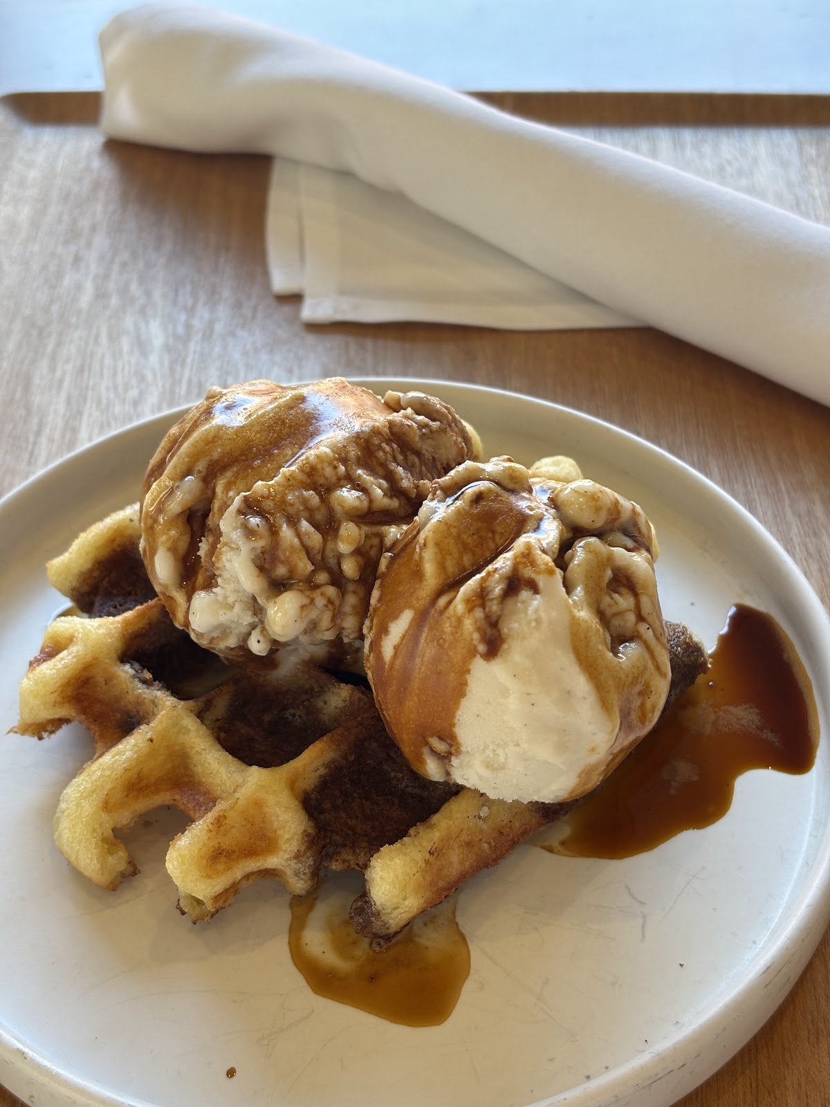 Blue Bottle Coffee CA 90013 — café photo 2