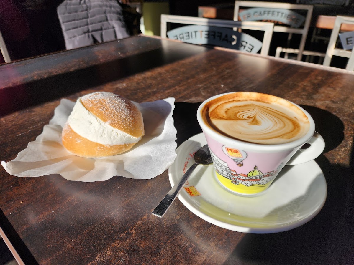 Monti Espresso Room — café photo 2