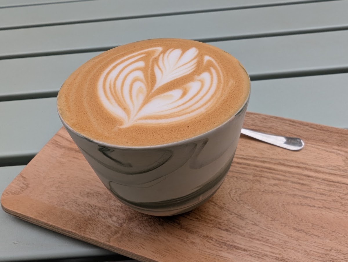 Snoozzze Coffee — café photo 4