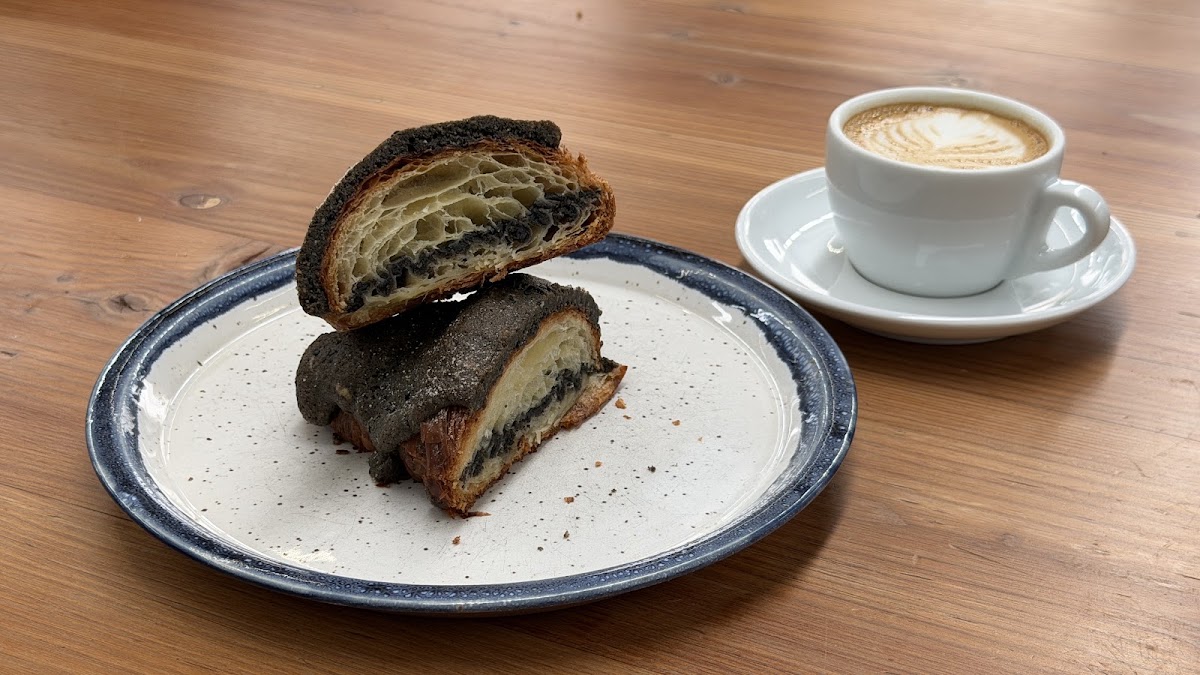 Bench Coffee Co — café photo 4