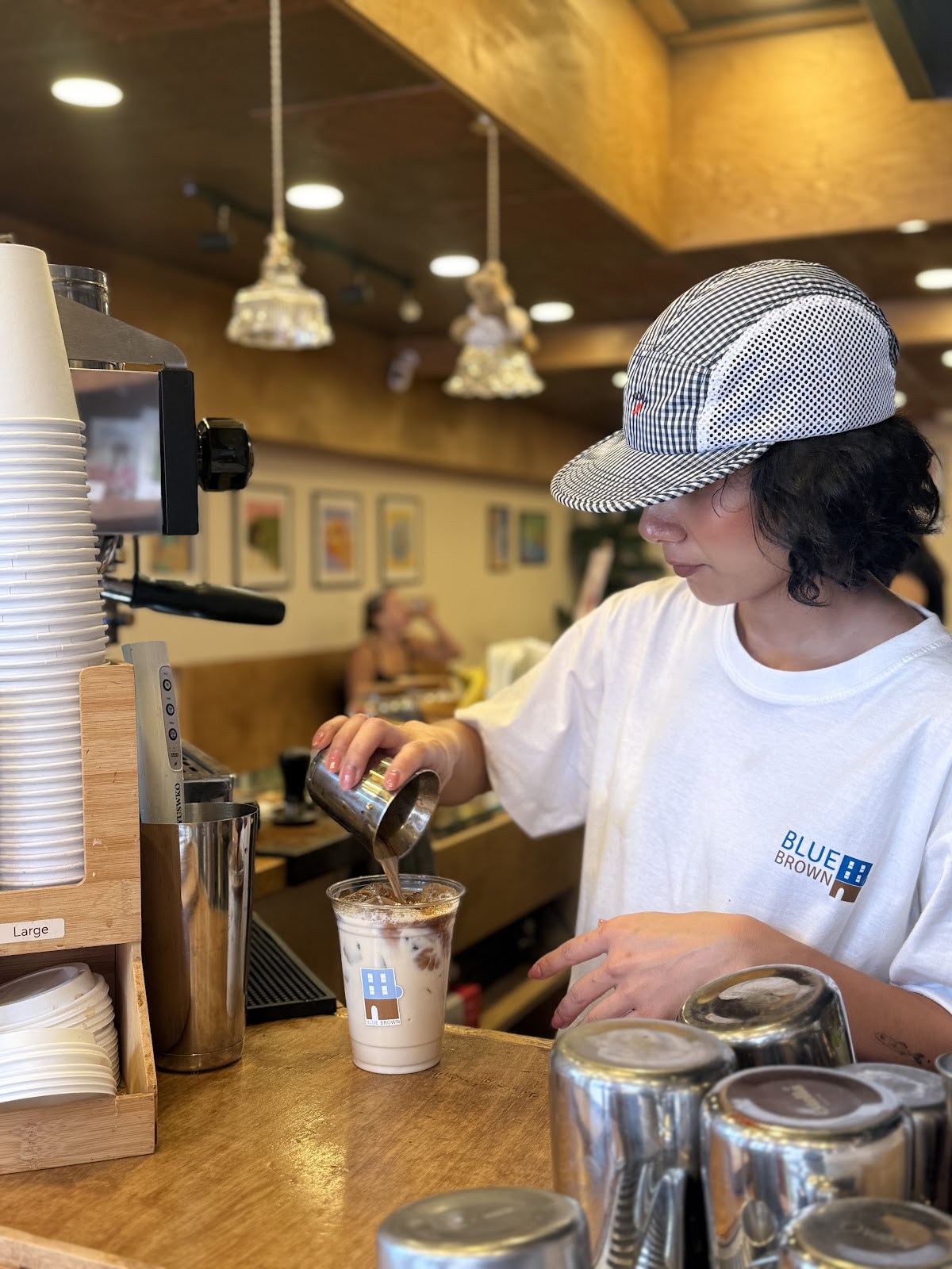 Blue Brown Cafe — café photo 5