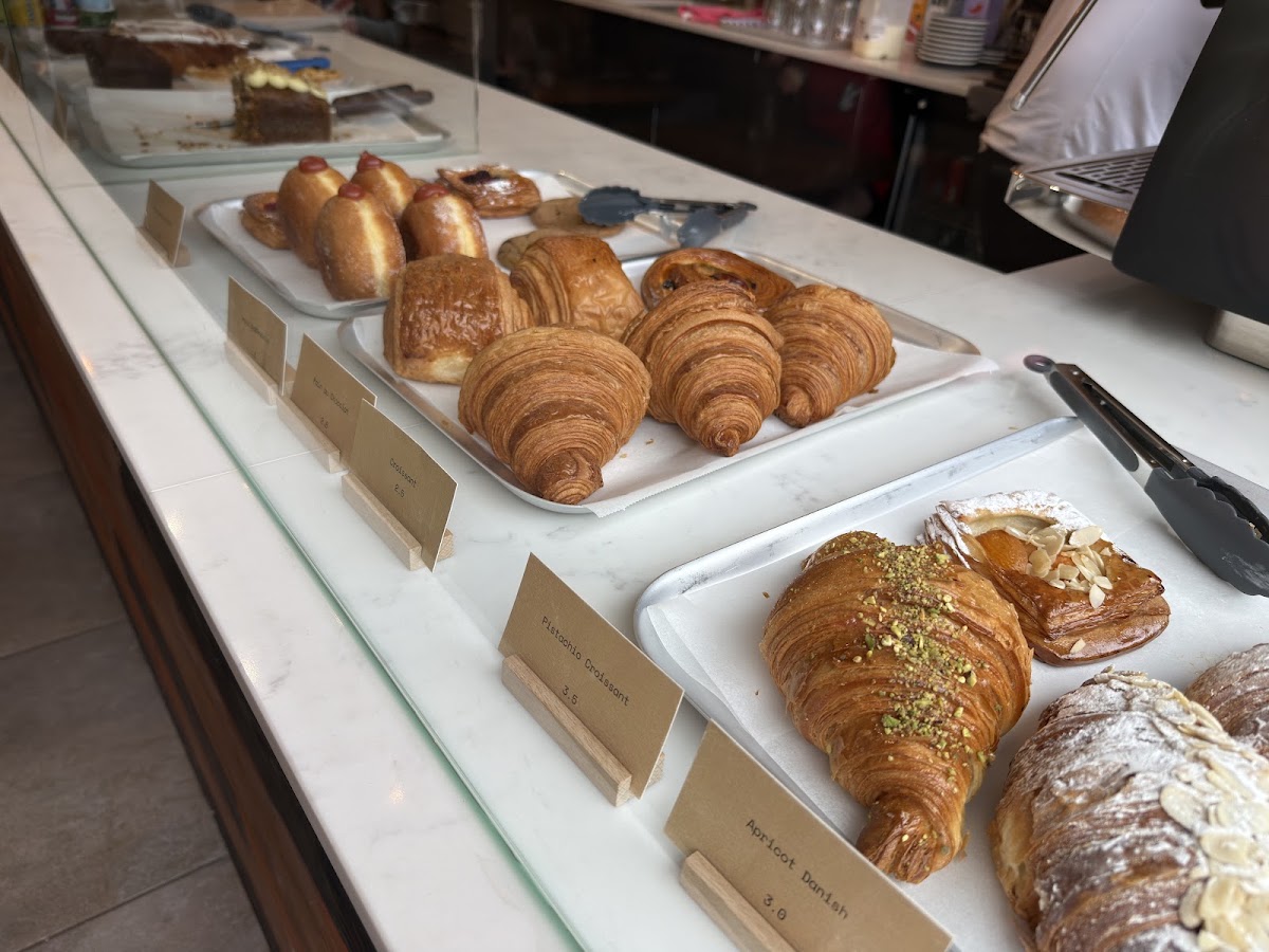 KOFIARA Camden — café photo 4