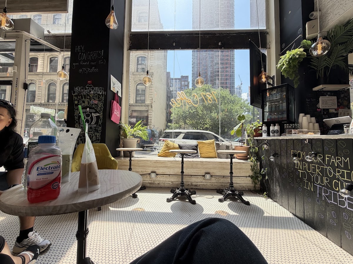 787 Coffee — café photo 5