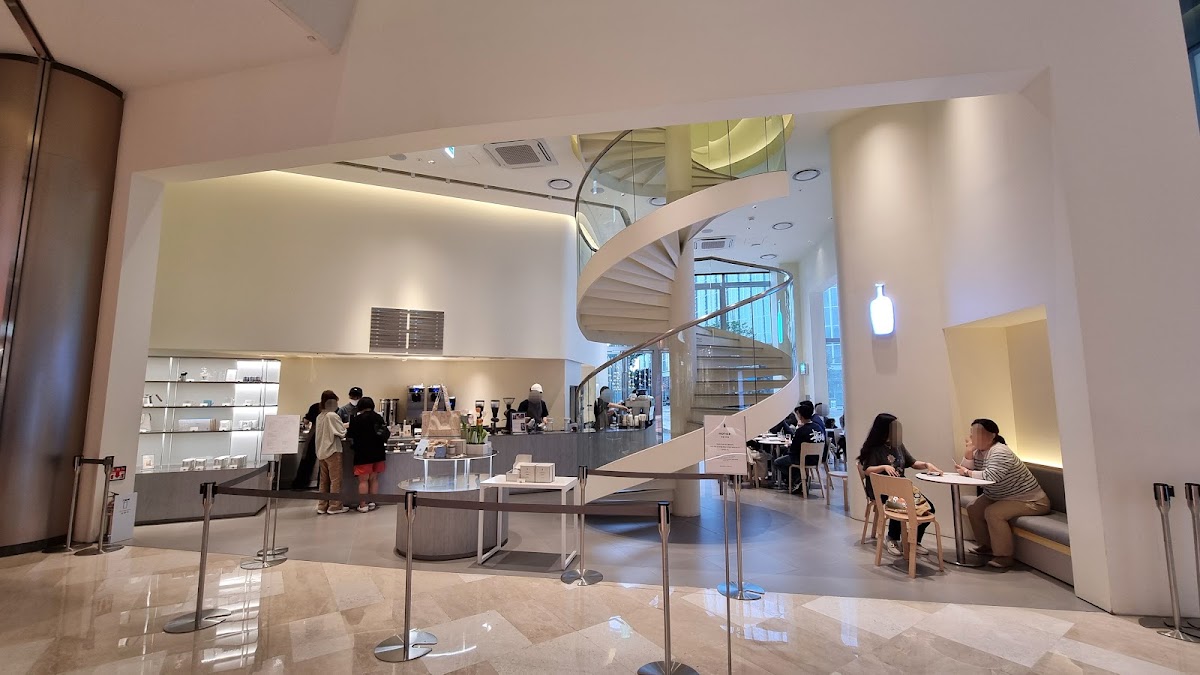 Blue Bottle Coffee Songpa District — café photo 1
