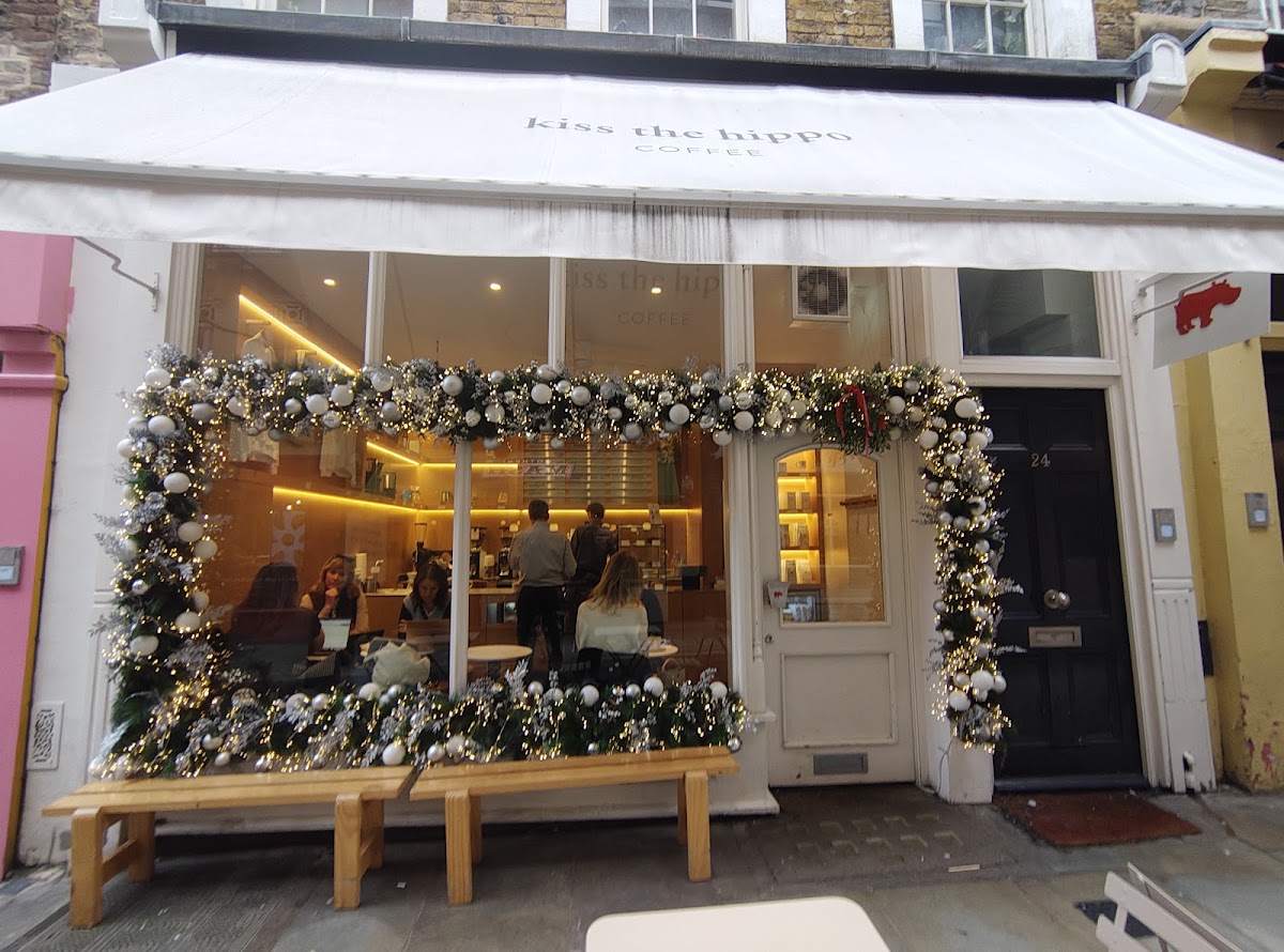 Kiss the Hippo Coffee Covent Garden — café photo 1