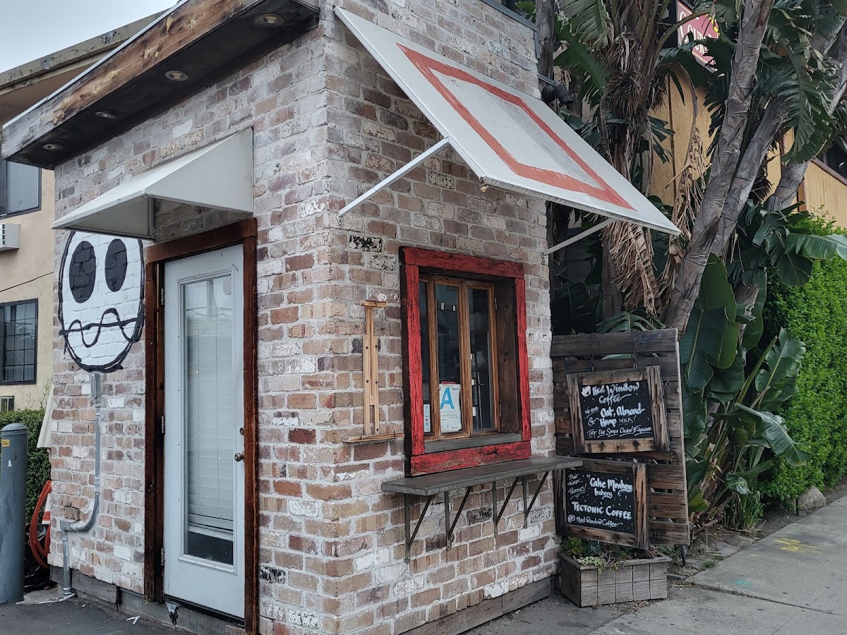 Red Window Coffee — café photo 6