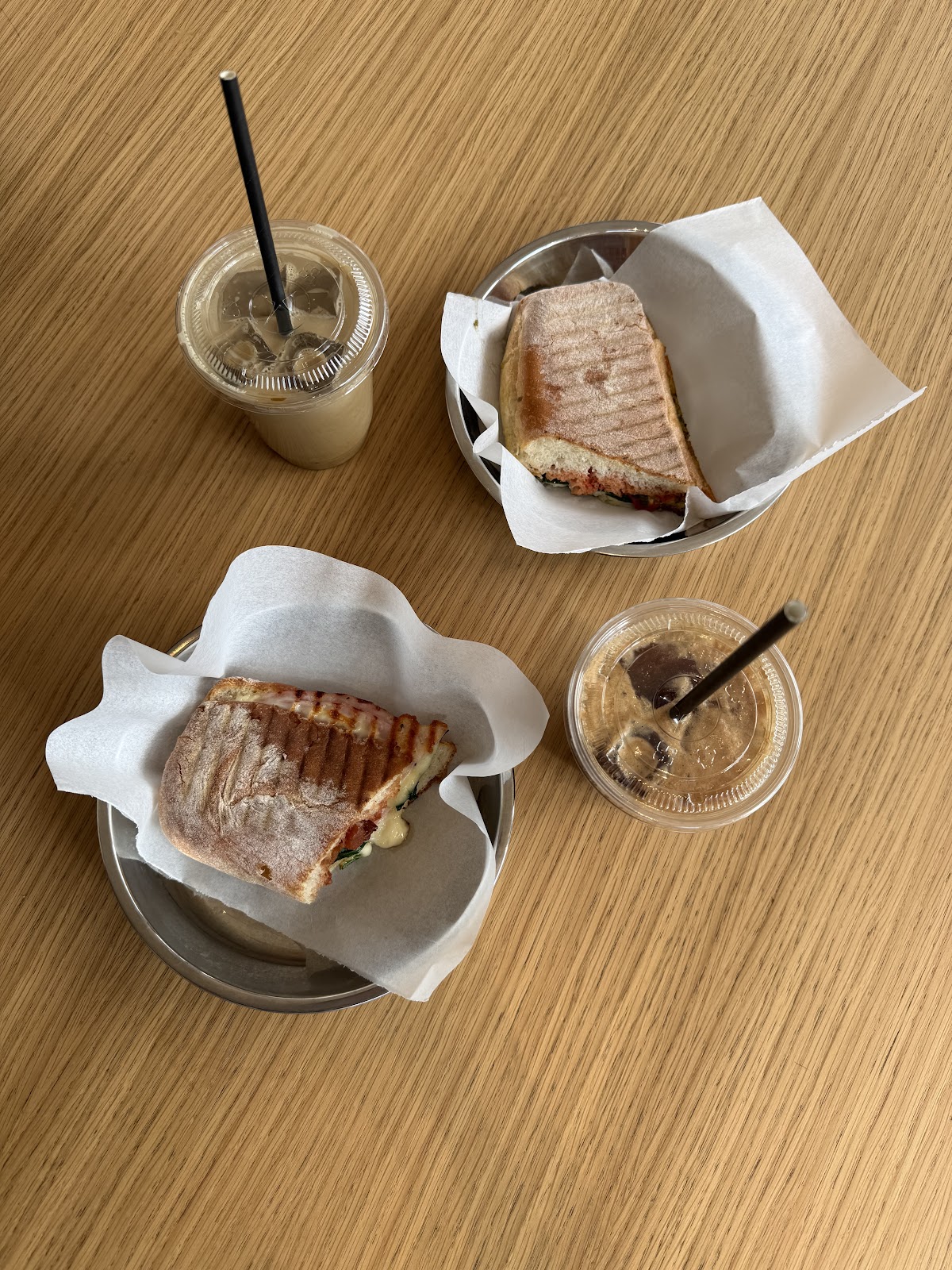 Frequency Coffee Angel Square — café photo 2