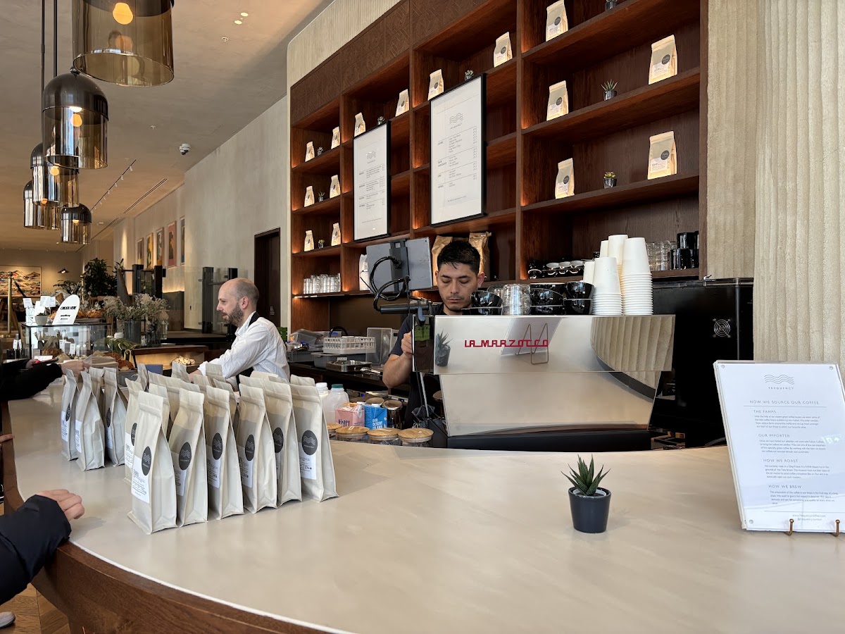 Frequency Coffee Angel Square — café photo 6