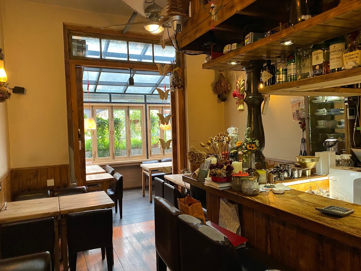 Tianzifang Coffee House — café photo 3