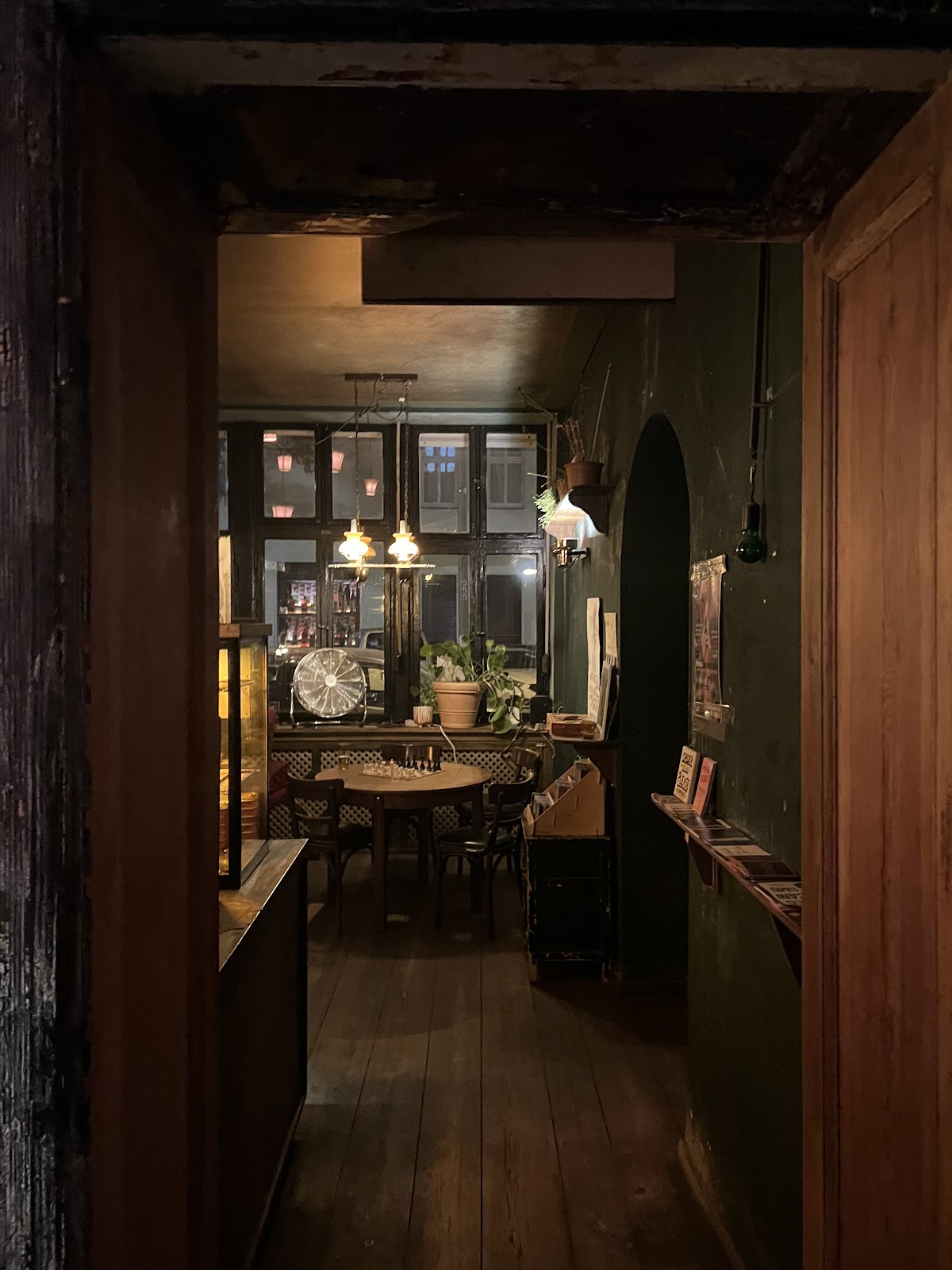 Oslo Kaffebar Neukolln — café photo 2