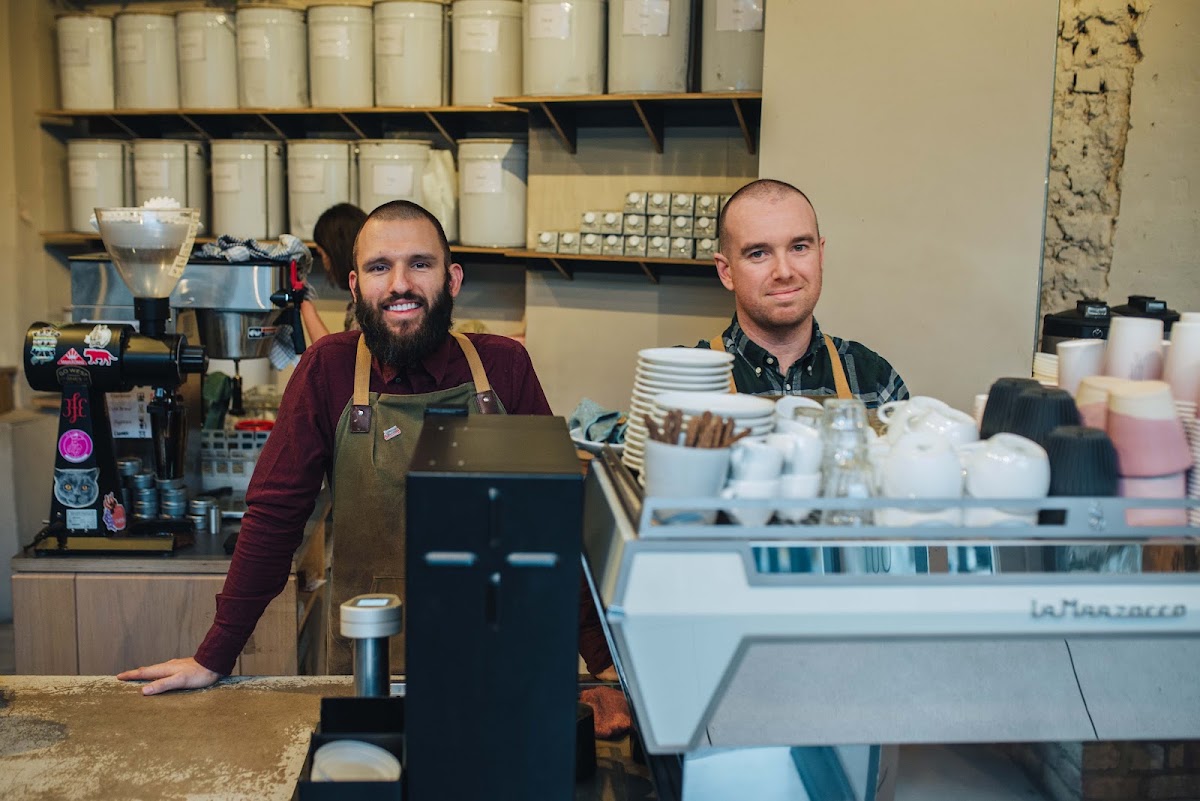 Rosslyn Coffee Queen Victoria Street — café photo 3
