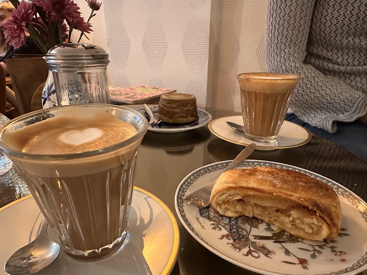 Godshot — café photo 2