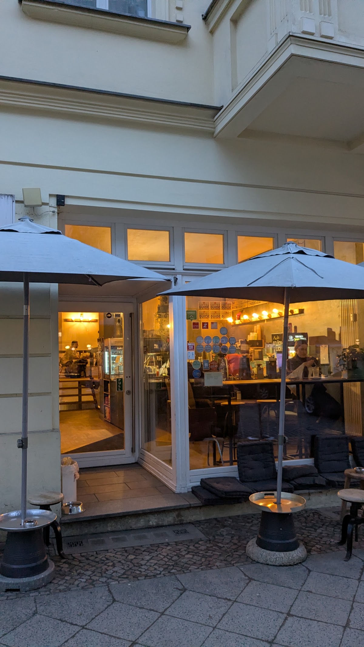 Godshot — café photo 6