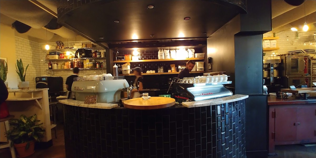 The Wydown Dupont — café photo 1