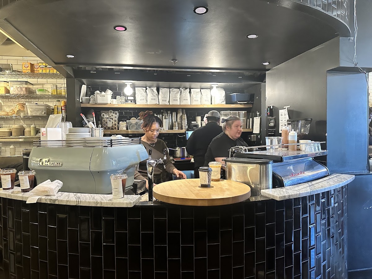 The Wydown Dupont — café photo 6