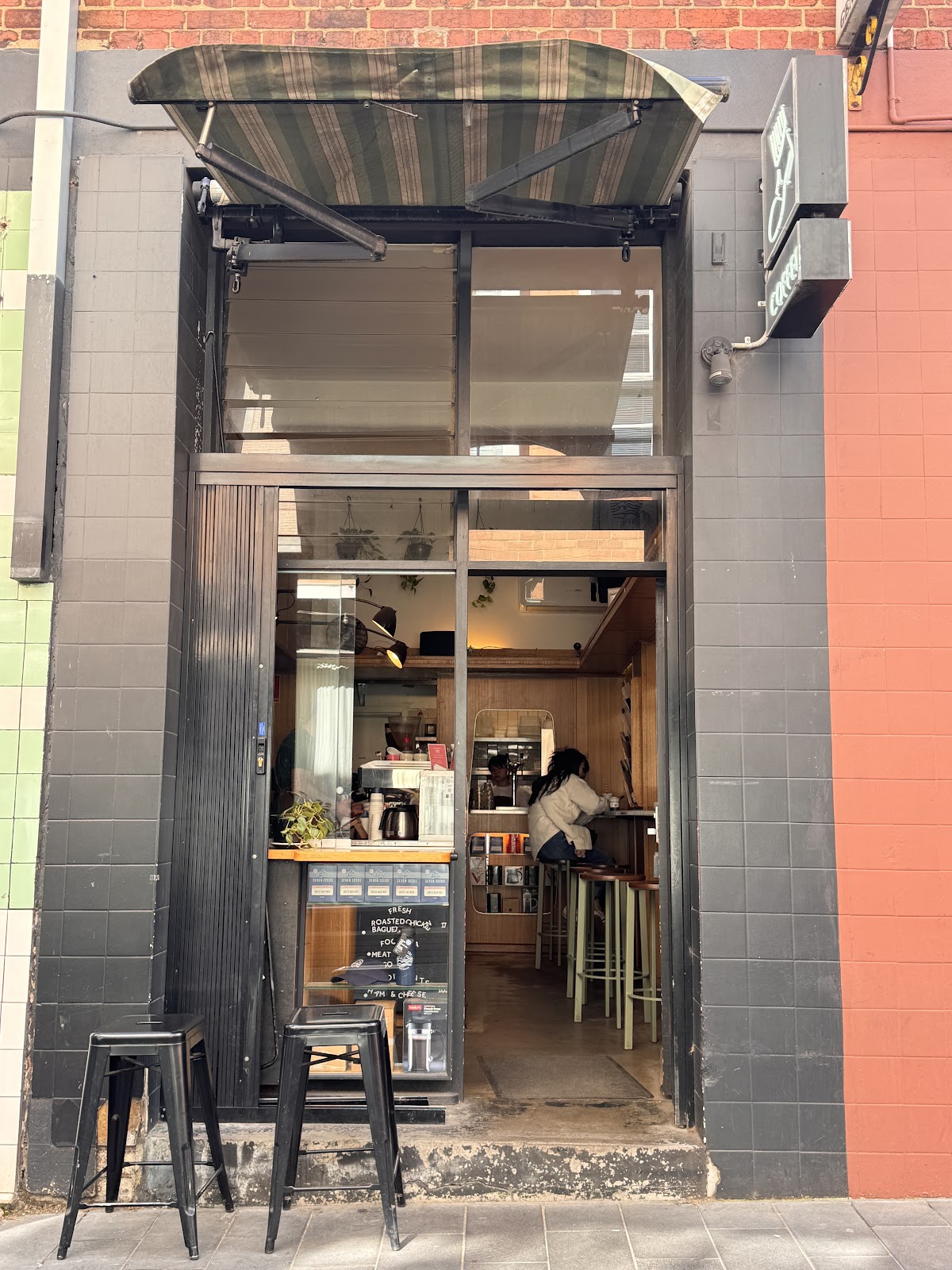 Traveller Coffee — café photo 4