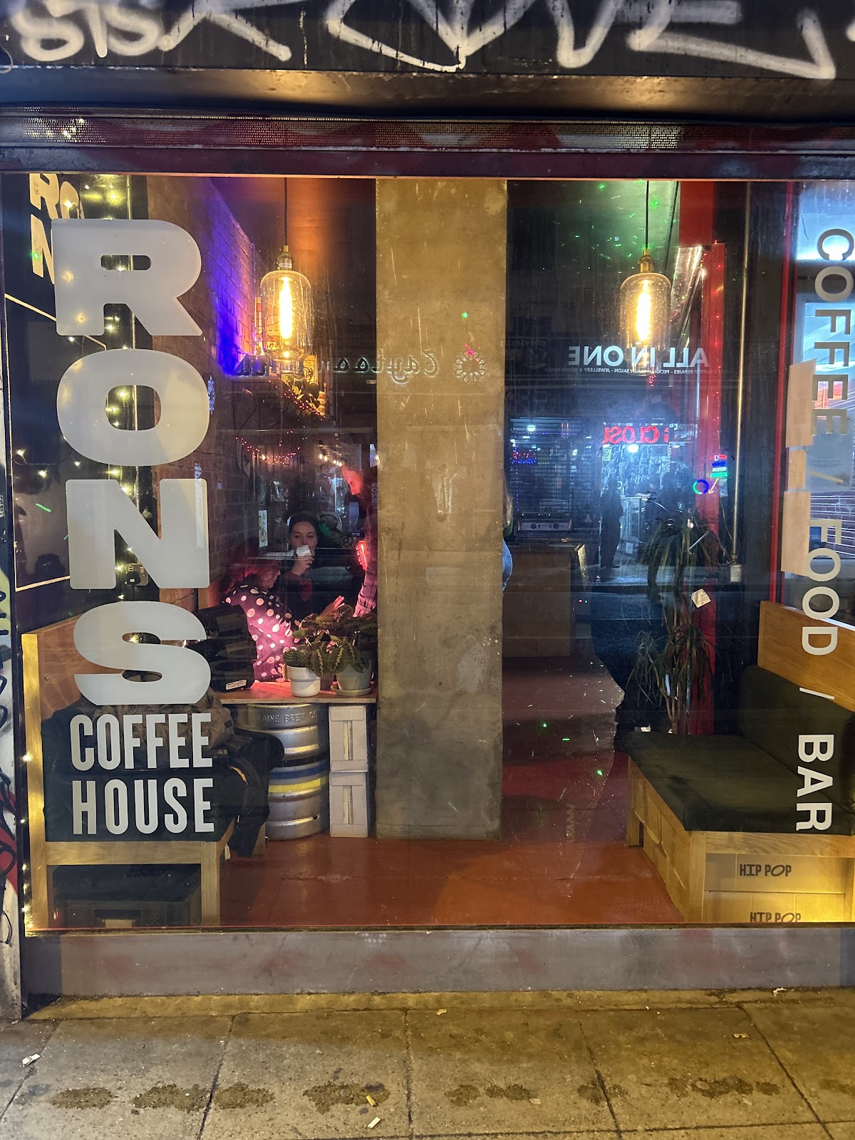 Rons Coffee House — café photo 1