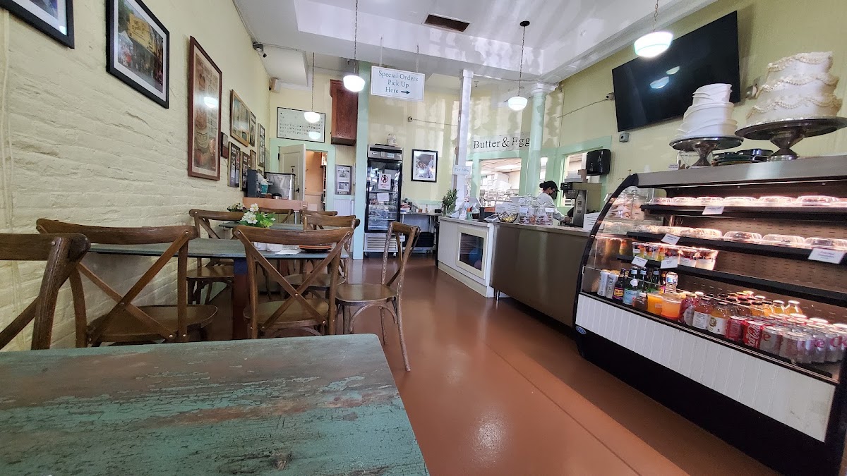 Sweetie Pies Bakery — café photo 6