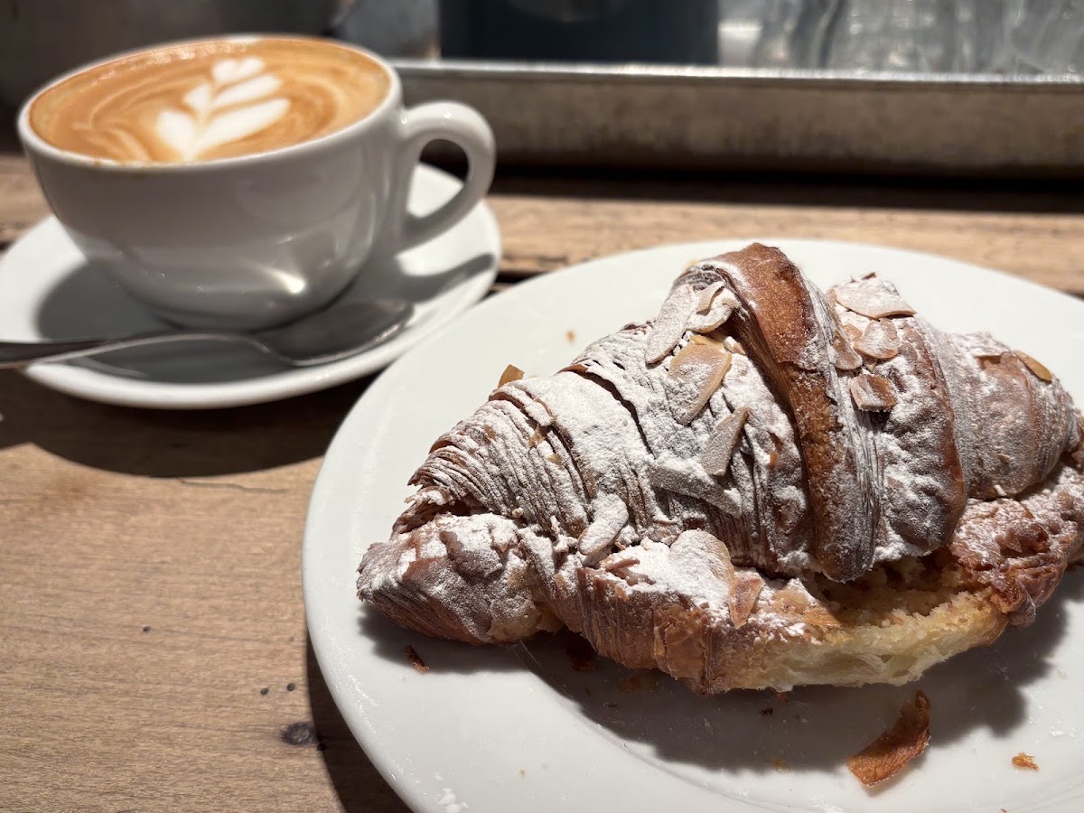 Monmouth Coffee Company — café photo 2