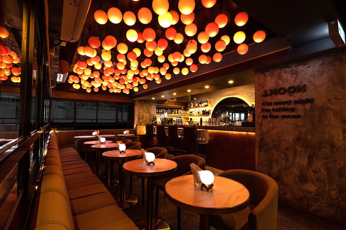 Kowloon Slow Pour — café photo 1