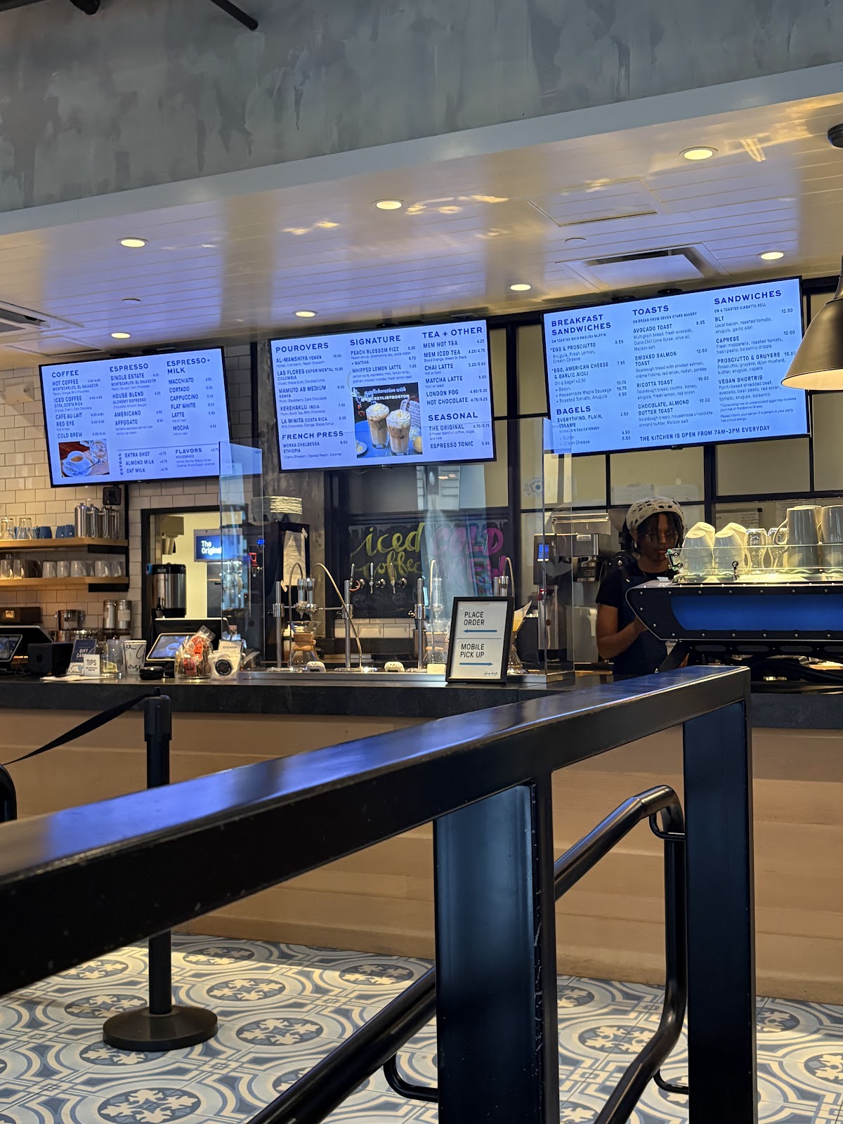George Howell Coffee Godfrey Hotel — café photo 5