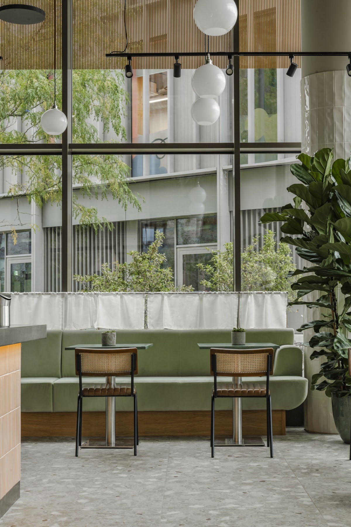 Alma Kings Cross — café photo 1