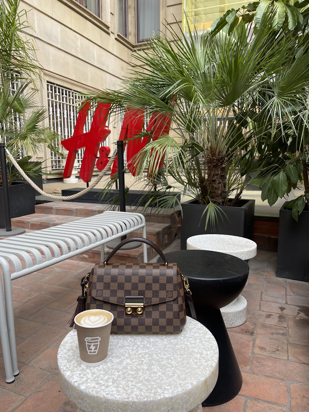 Syra Coffee Passeig de Gracia — café photo 1