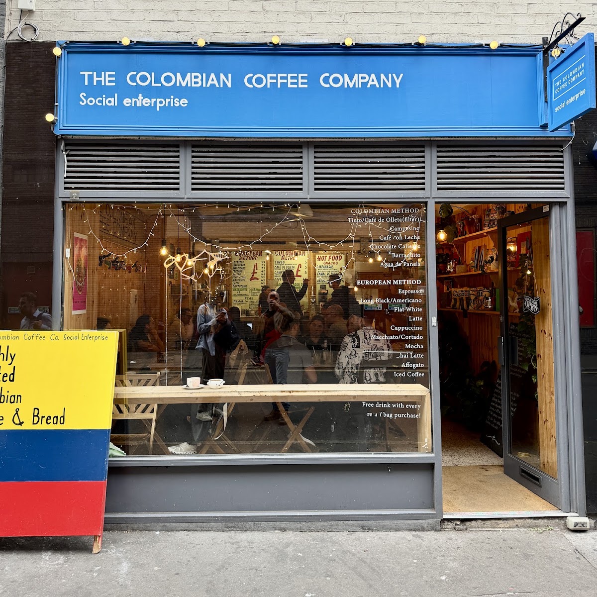 The Colombian Coffee Company — café photo 6