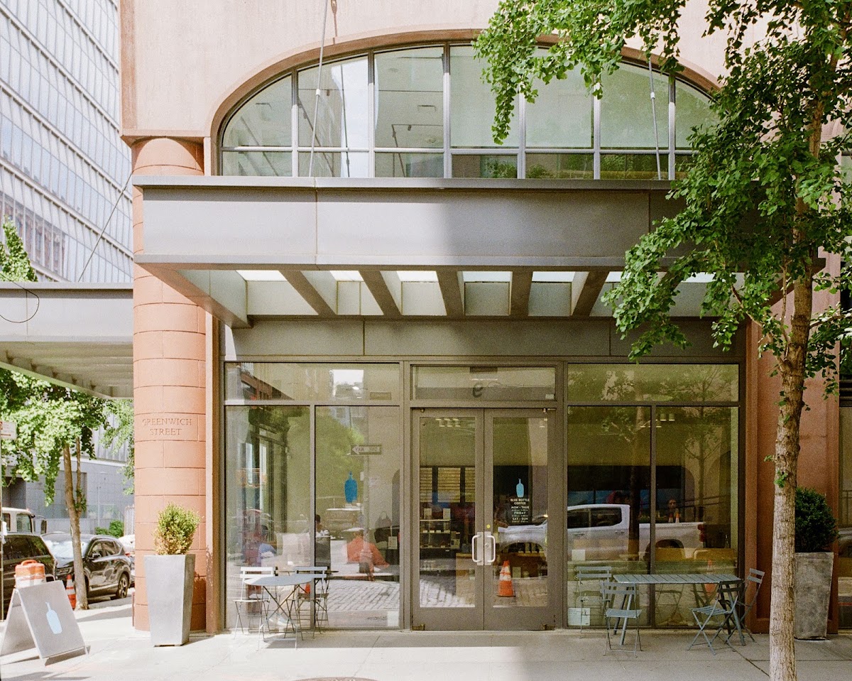 Blue Bottle Coffee NY 10013 — café photo 6