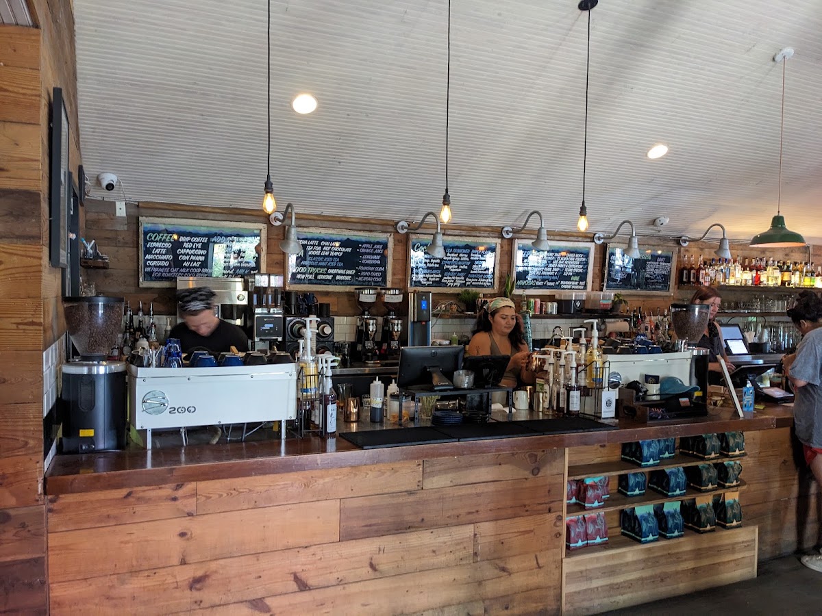 Radio Coffee & Beer — café photo 6