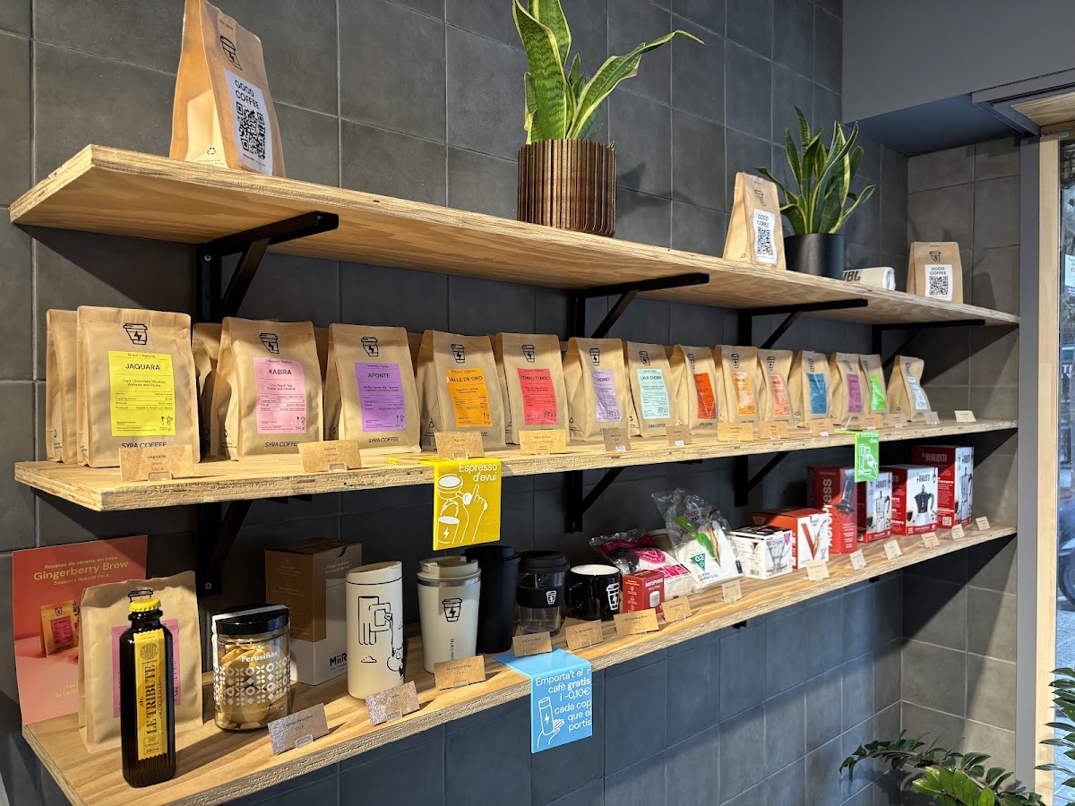 Syra Coffee Sagrada Familia — café photo 4