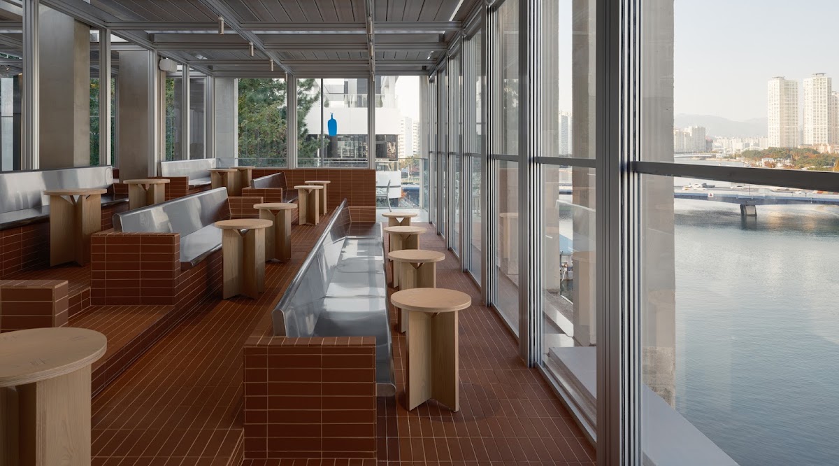 Blue Bottle Coffee Suyeong-gu — café photo 1