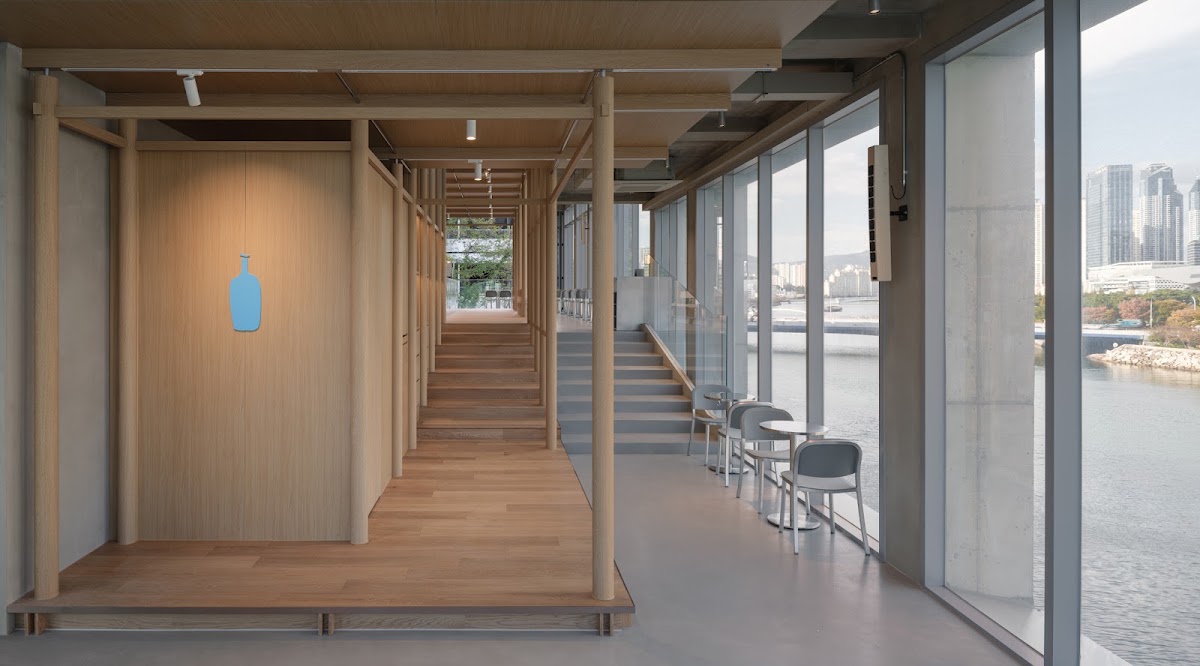 Blue Bottle Coffee Suyeong-gu — café photo 4