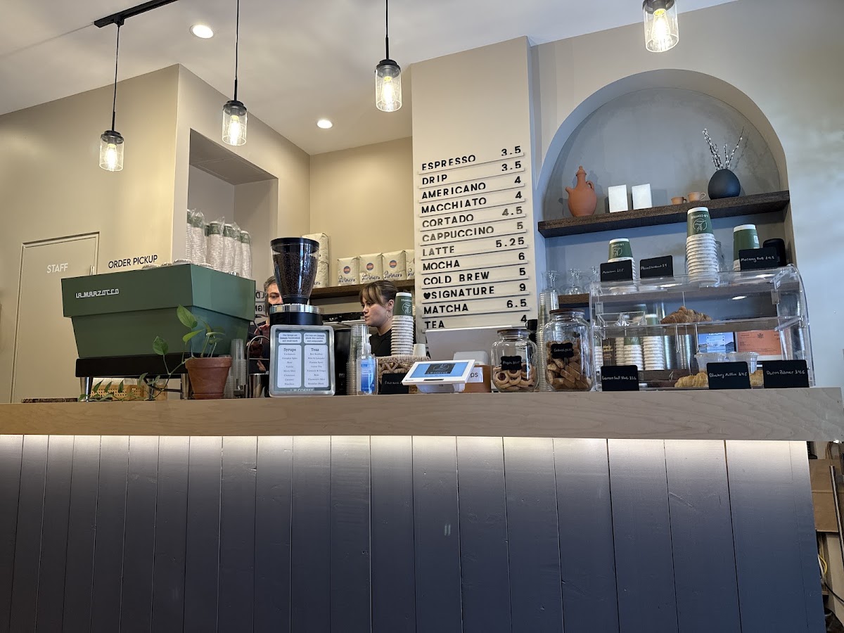 L B Coffee — café photo 4