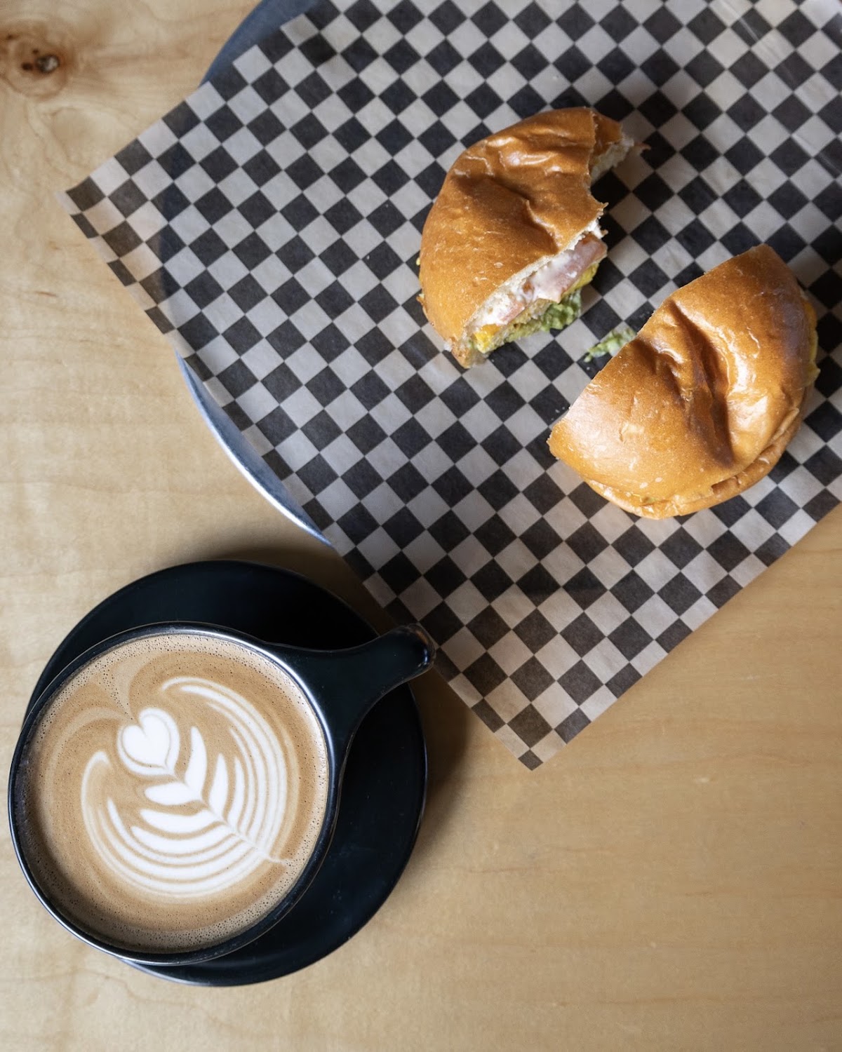 Push & Pour — café photo 5