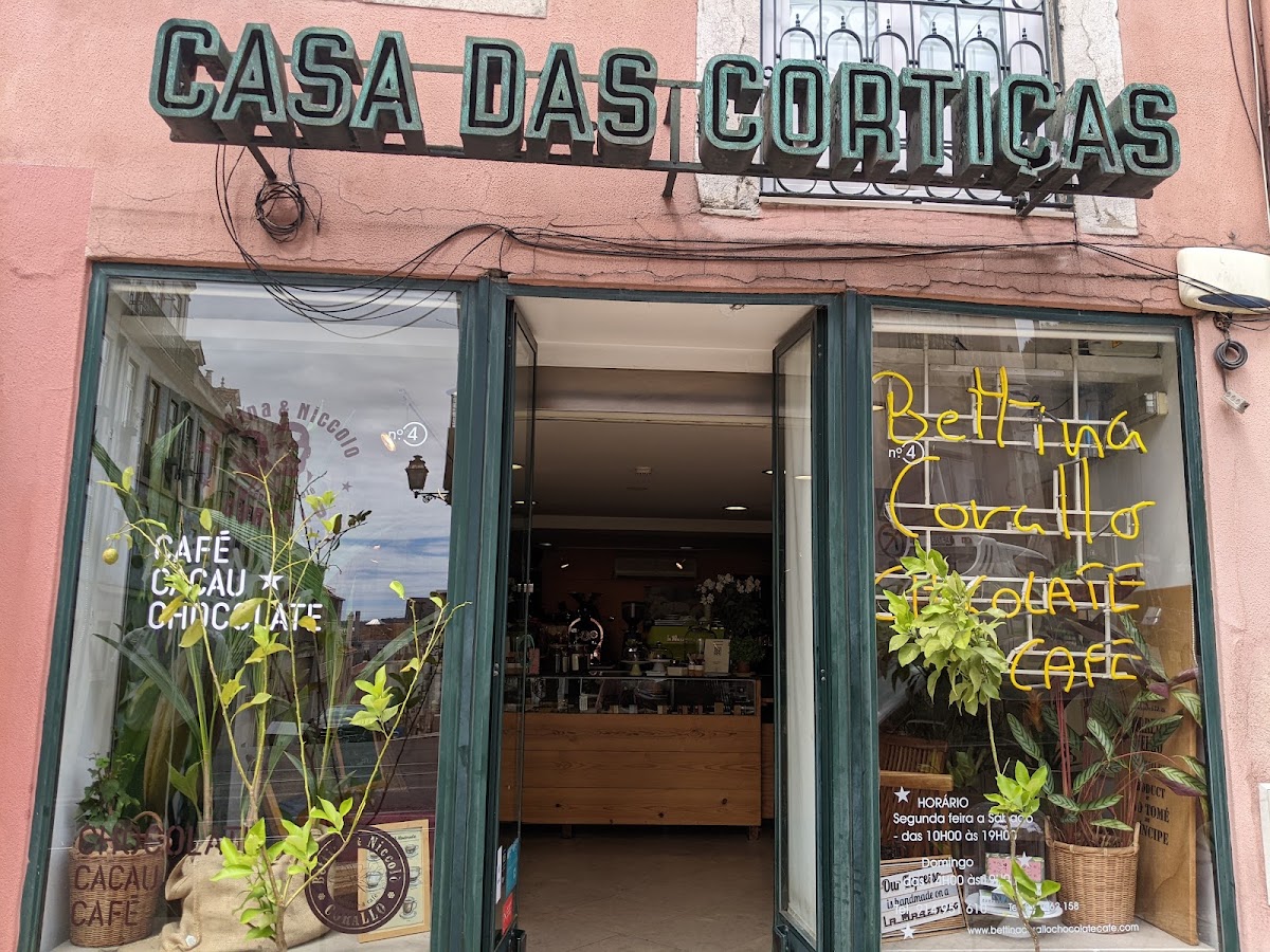 Bettina & Niccolò Corallo — café photo 1