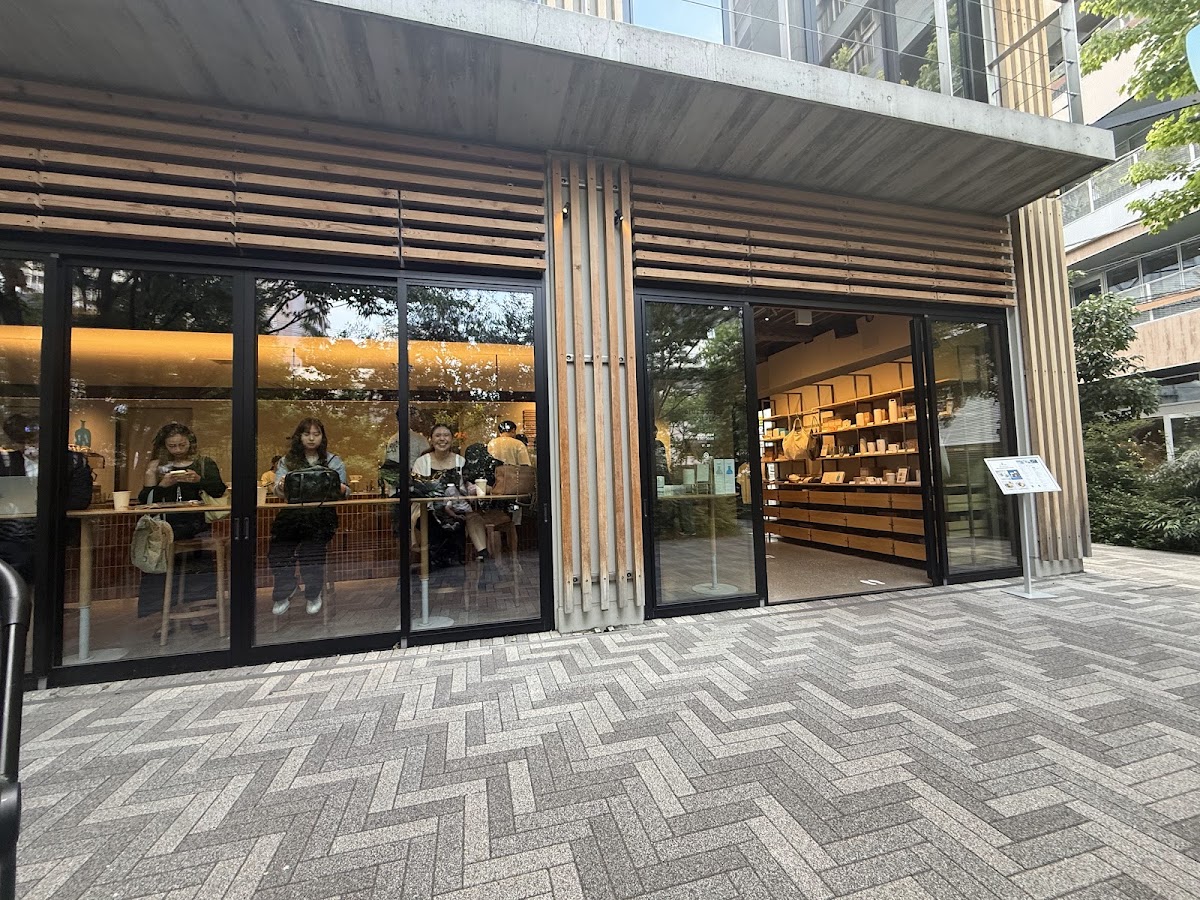 Blue Bottle Coffee Shibuya — café photo 1