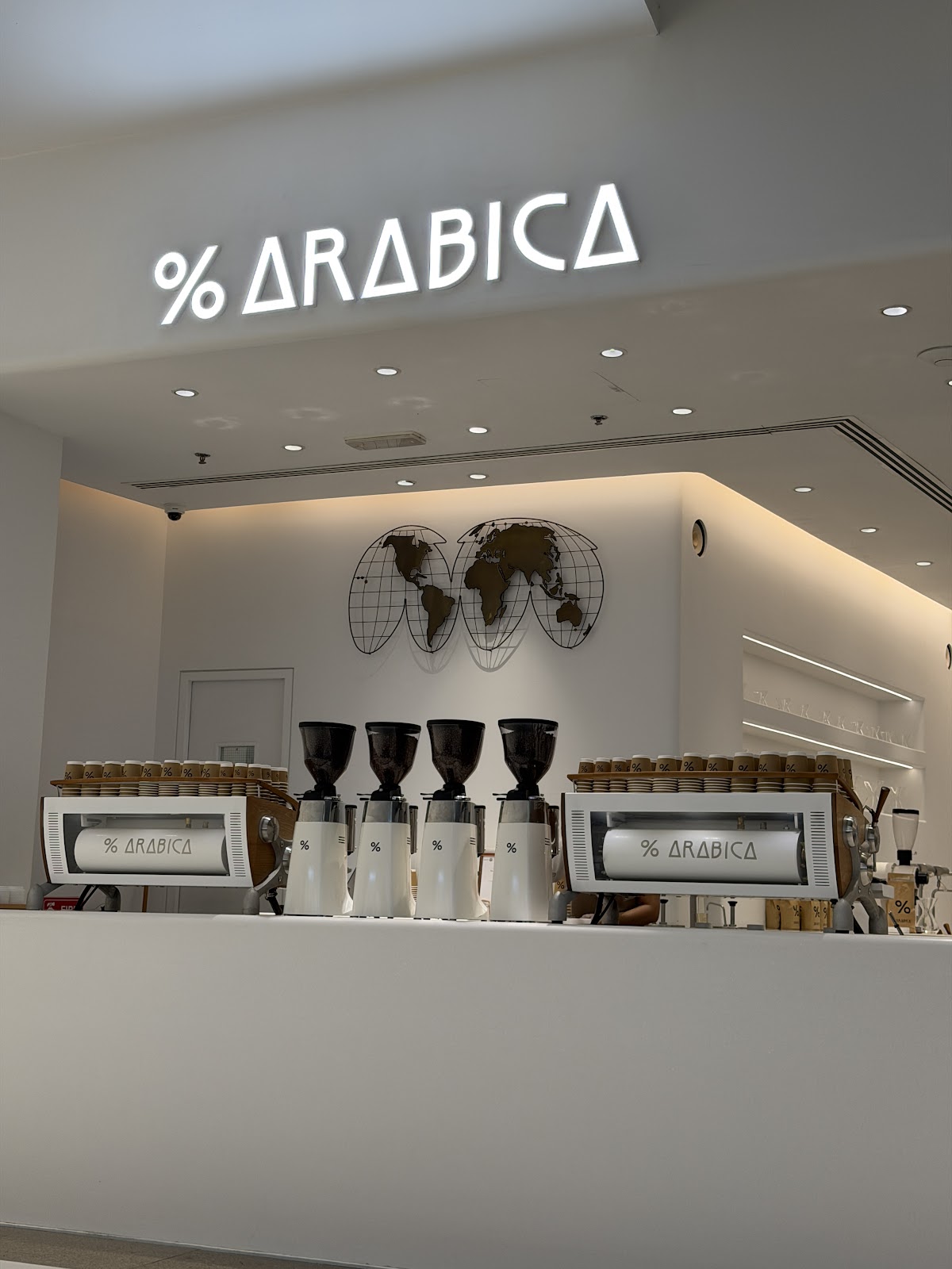 % Arabica Dubai Mall — café photo 5