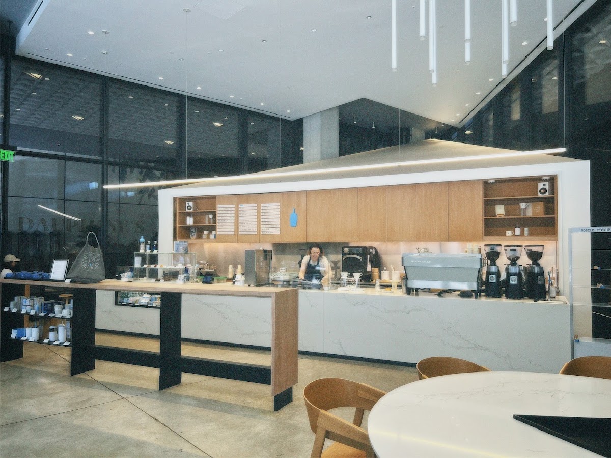 Blue Bottle Coffee Washington — café photo 4