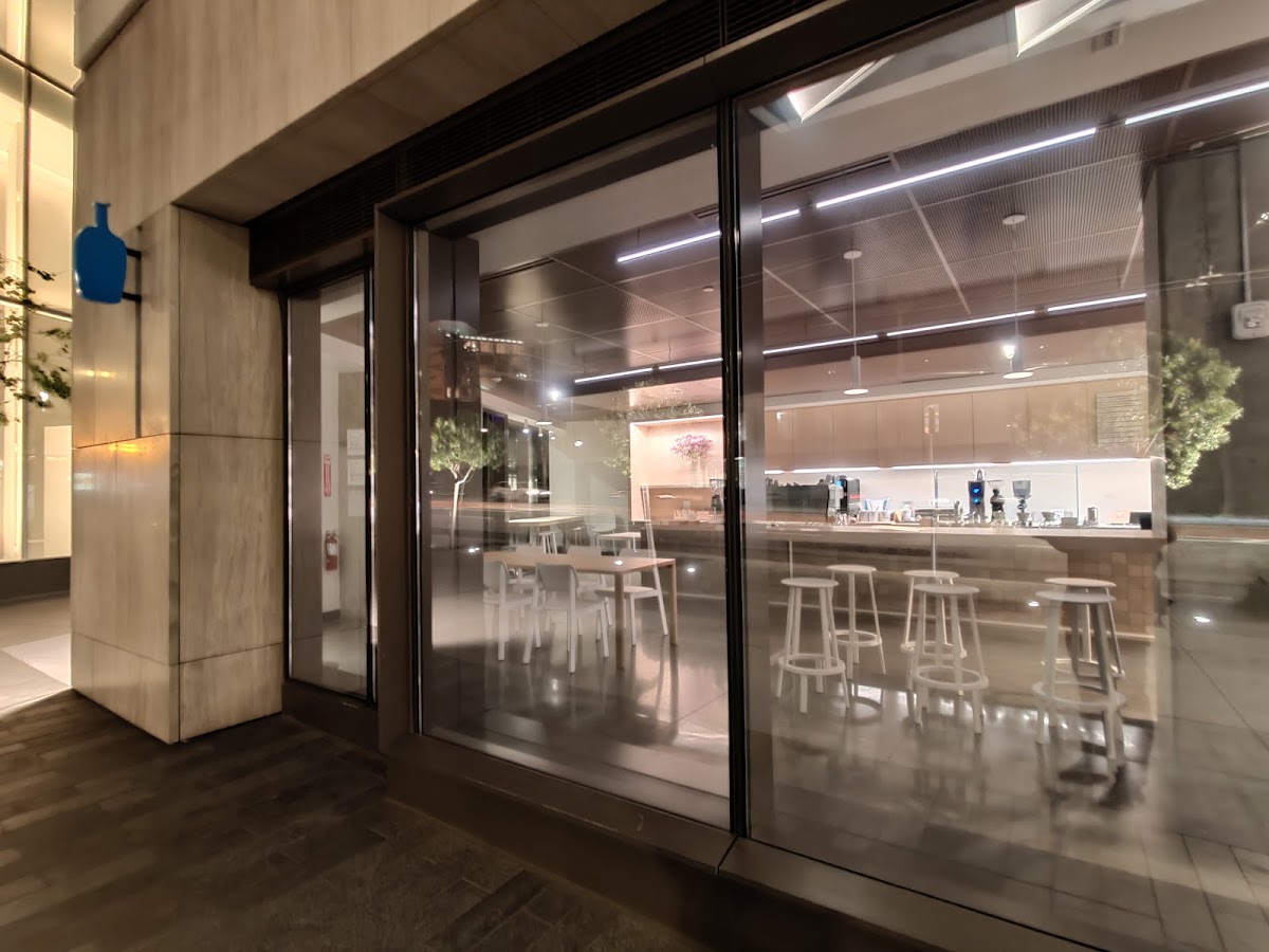 Blue Bottle Coffee CA 94103 — café photo 1
