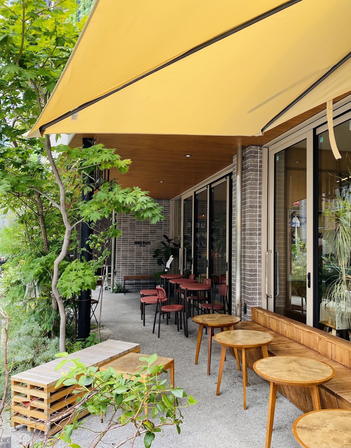 Onibus Coffee Jiyugaoka — café photo 1