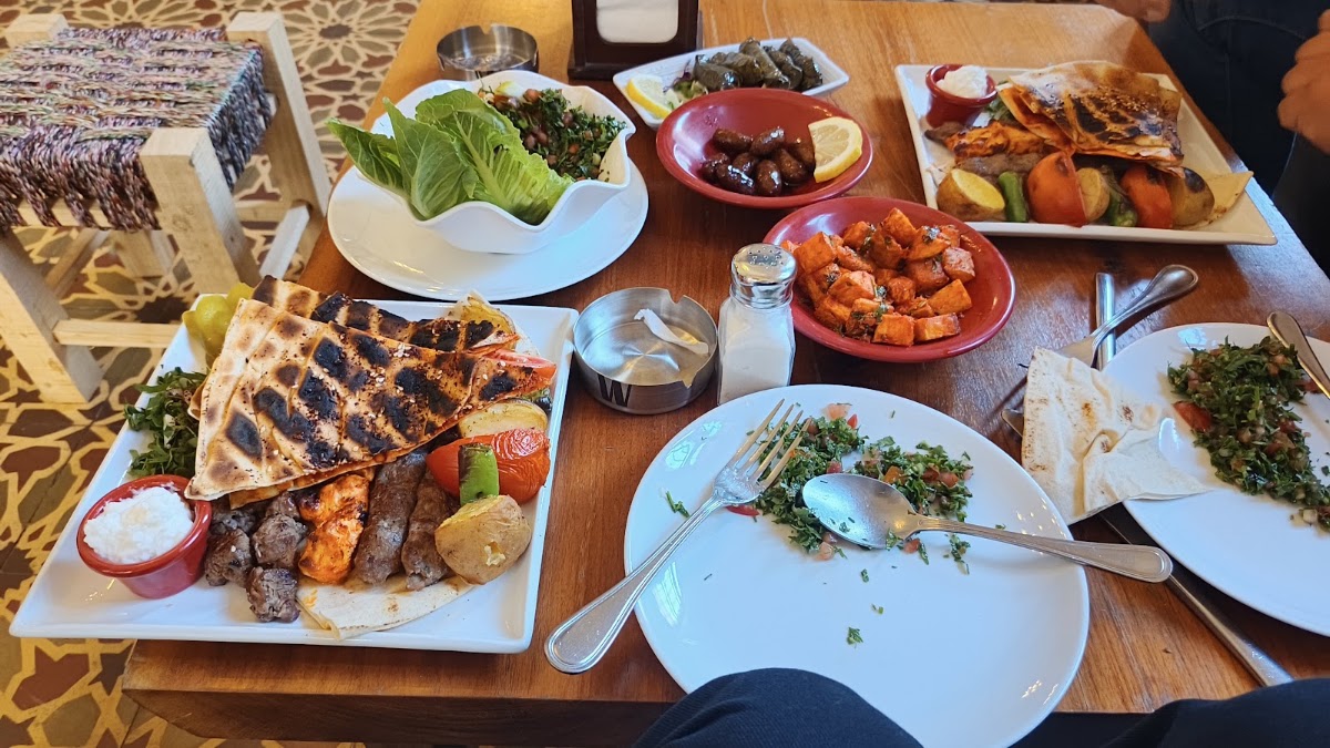 Cafe Em Nazih — café photo 5