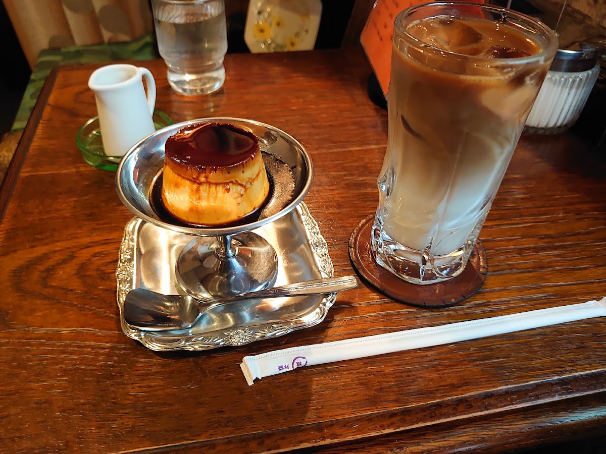 Motomachi Coffee Stand — café photo 2